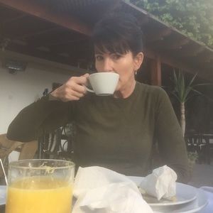 Meet your Posher, Lori